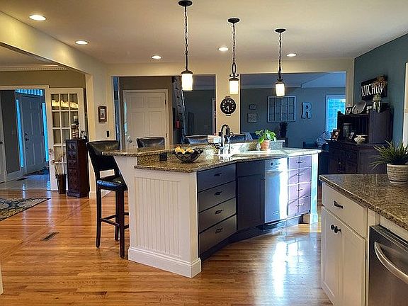 5th image of 4748 Carnoustie Ln