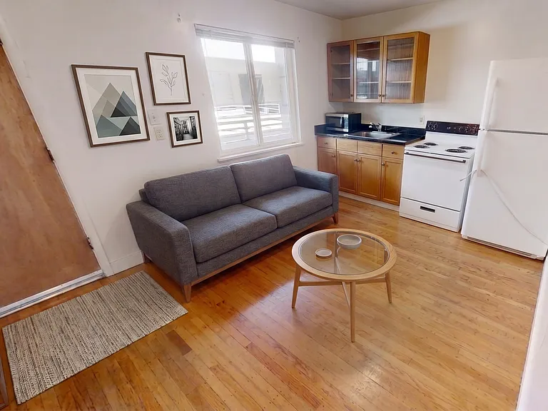 2750 Dwight Way — Photo 8