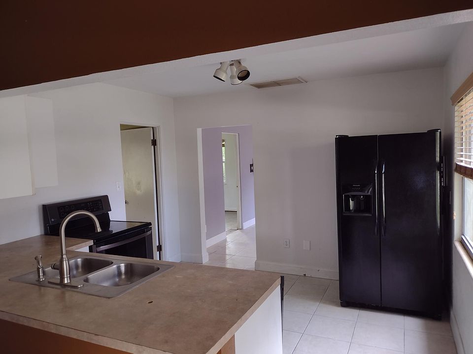 1st image of 4151 7th Ave N