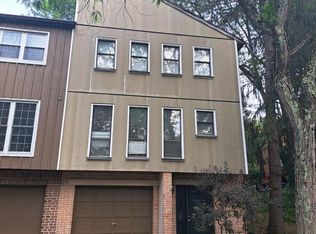 63 Winged Foot Dr, Reading, PA 19607