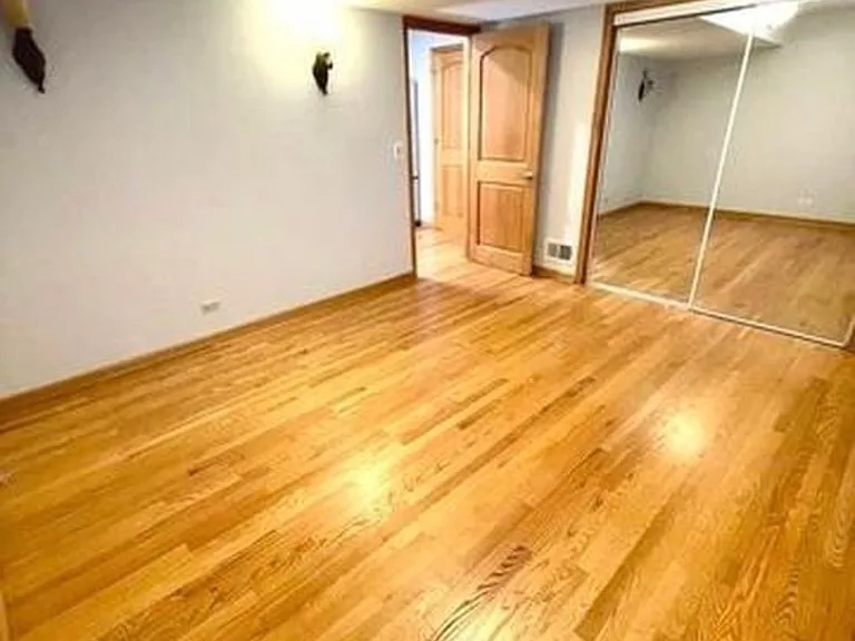 6213 N Milwaukee Ave #2 — Photo 5