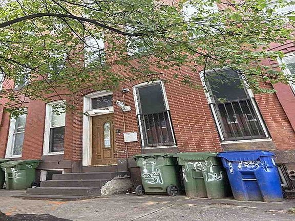 2nd image of 1734 Druid Hill Ave