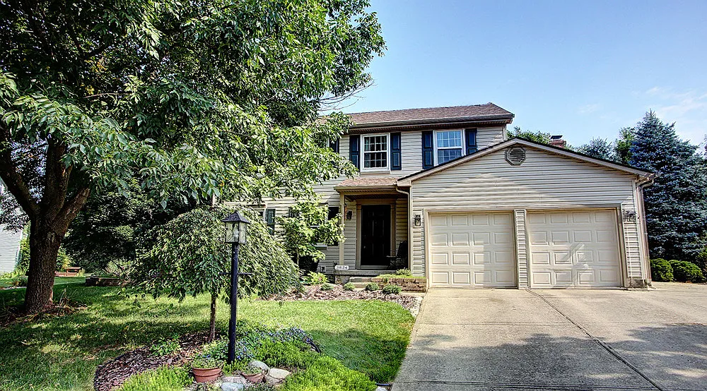 3834 Brookshire Dr photo 1