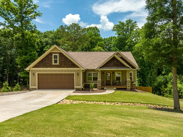 420 Meadow Cir, Ellijay, GA 30540