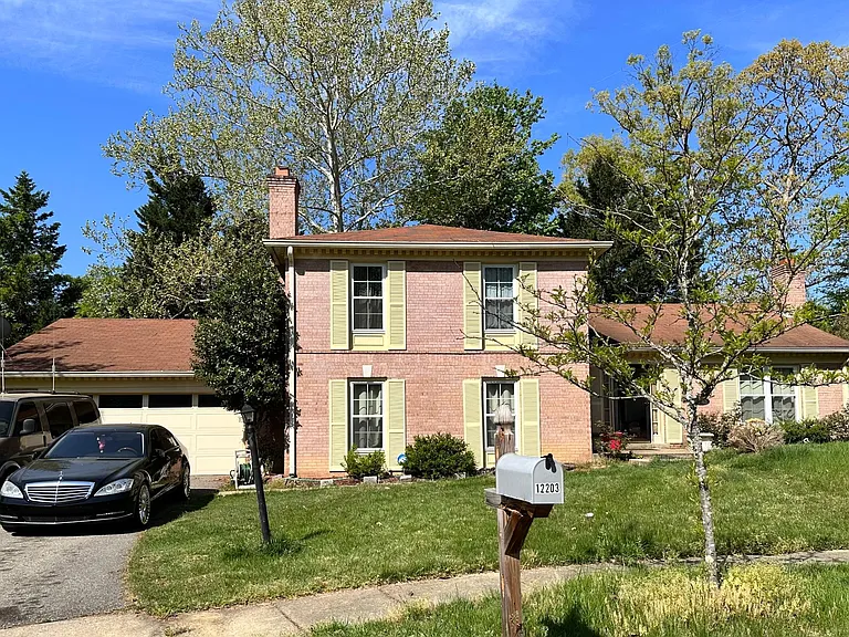 12203 Dillard Pl — Photo 1