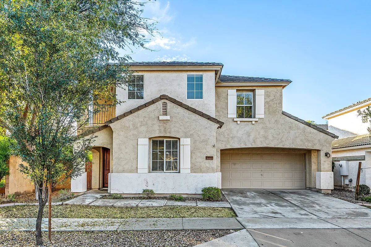 Building Photo - 4311 E Carla Vista Dr