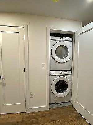 4th image of 475 Willoughby Ave