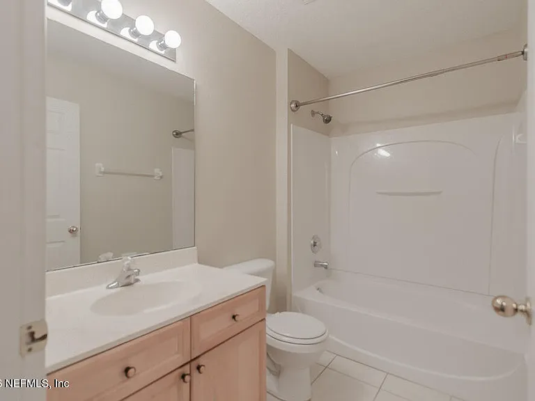 684 Sid Dr — Photo 5