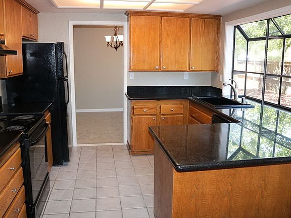 4th image of 3026 Marbury Ct