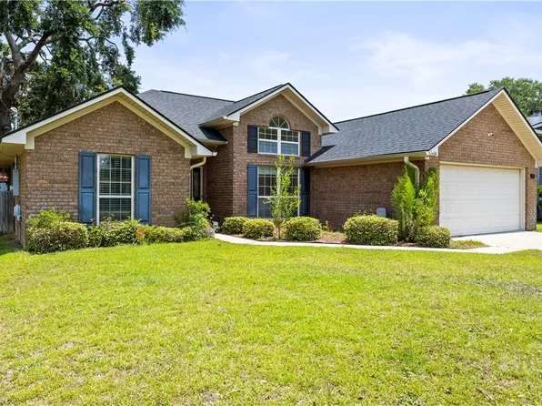 1404 Crawford Court, Hinesville, GA 31313