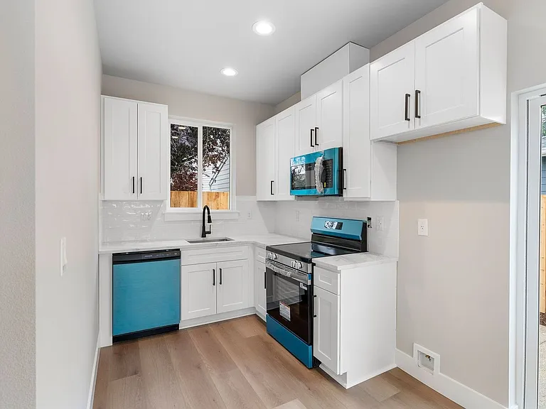6345 SE 85th Ave #B — Photo 1