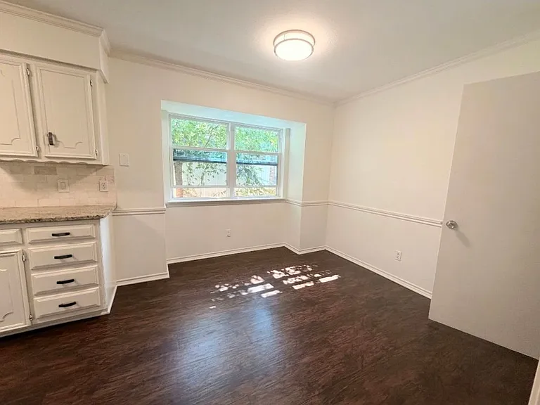3433 Lynbrook Dr — Photo 7