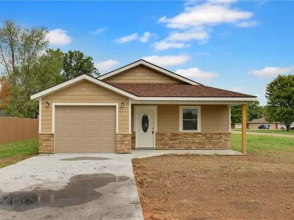 1301 Partridge Ave, Parsons, KS 67357