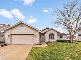 260 E Bethel Dr, Bourbonnais, IL