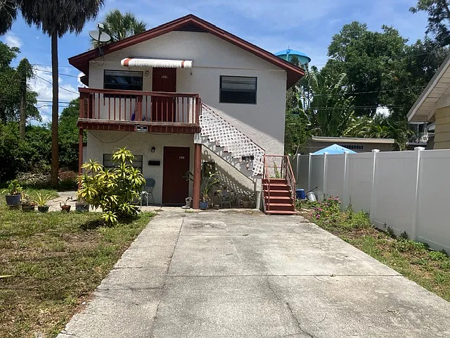 2 bed, 650 sqft, $1,795 — Photo 2