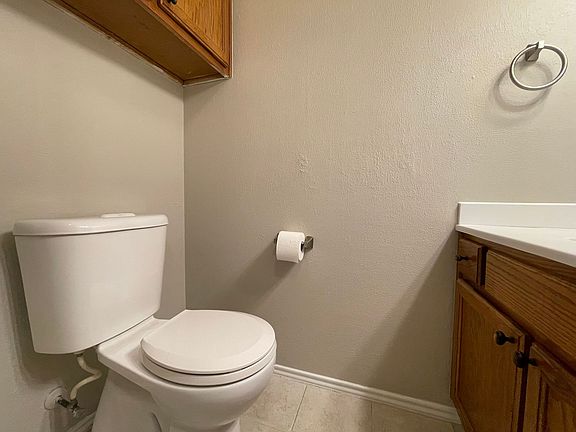 4th image of 7330 Kingswood Cir