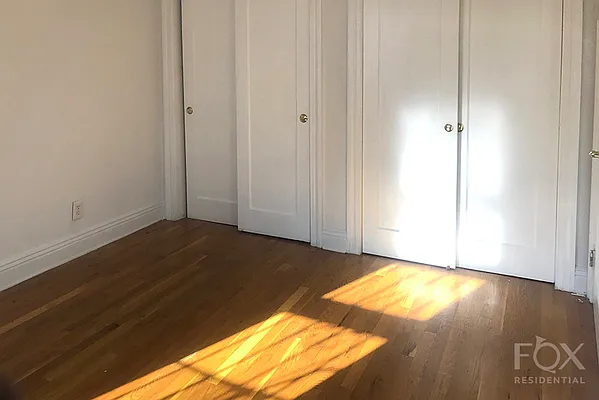 Rented by Fox Residential Group | media 18