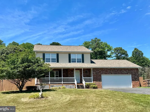 710 Miriam Ln, Lusby, MD 20657