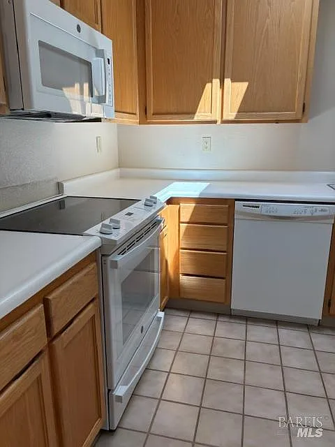 630 Lobelia Court - Photo 8