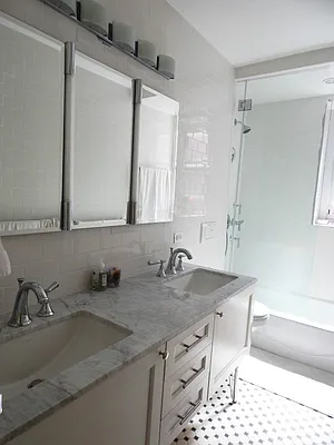 Sold by Sotheby's International Realty | media 12