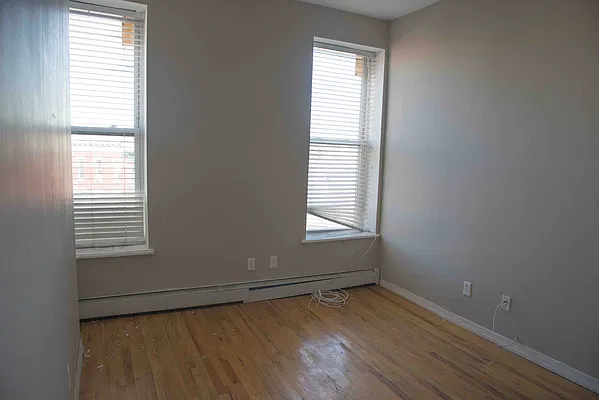 Rented by (Legacy) Online Homes, LLC | media 5