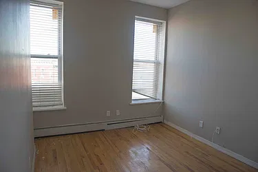 Rented by (Legacy) Online Homes, LLC