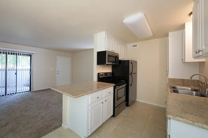 Villaggio Homes — Photo 4