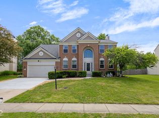 525 Viburnum Run, Westfield, IN 46074