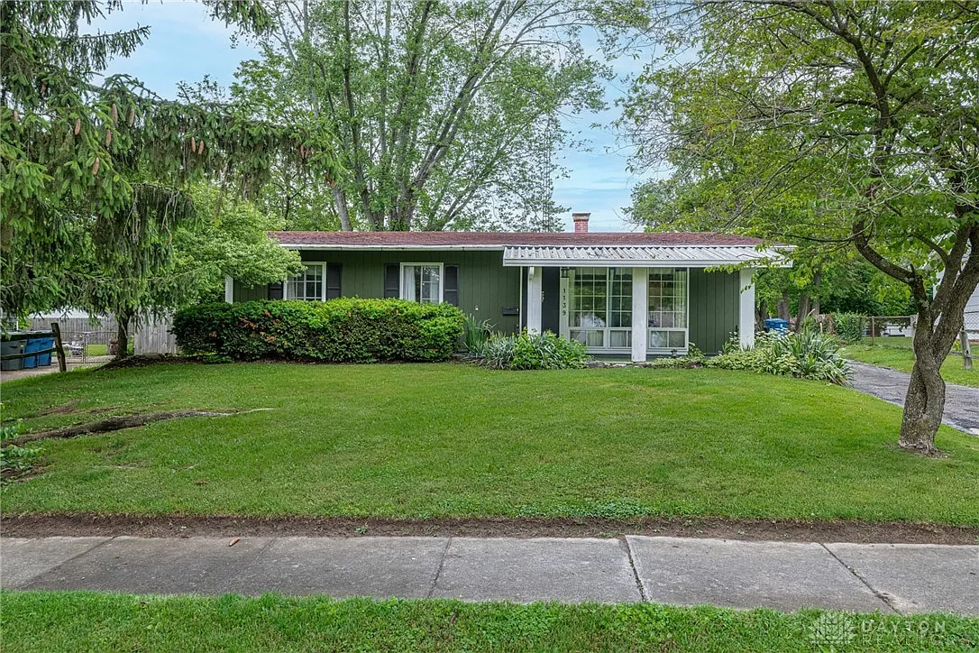 1139 Irmal Dr photo 1