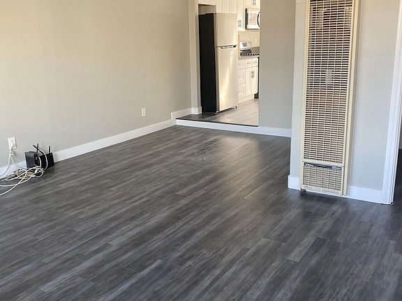 4th image of 3246 W 134th St #B