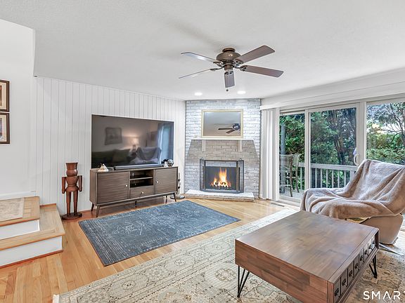 3rd image of 85 River Bend Road #D
