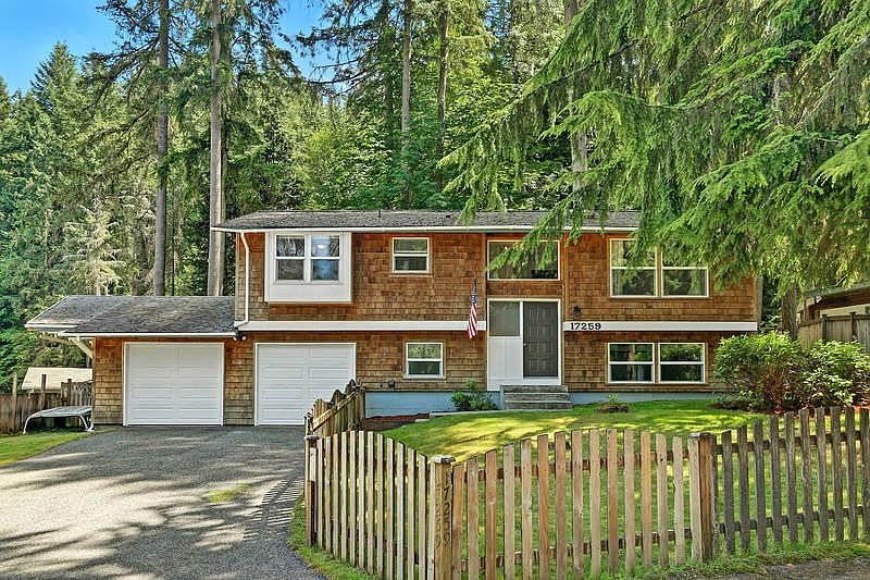 1st image of 17259 NE 156th Ct