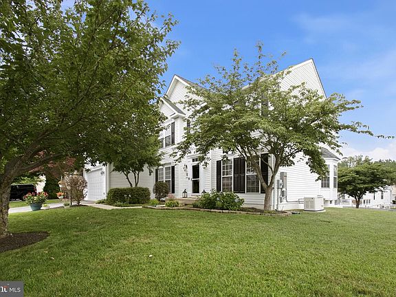 2nd image of 150 Riggs Rd
