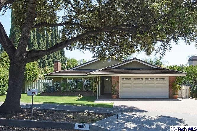 1st image of 1050 El Caballo Dr