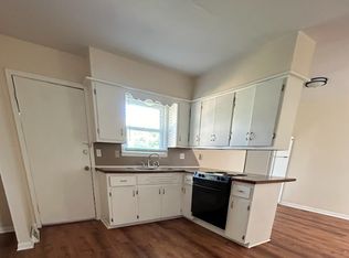 901 Centennial Dr #901, Lawrence, KS 66049