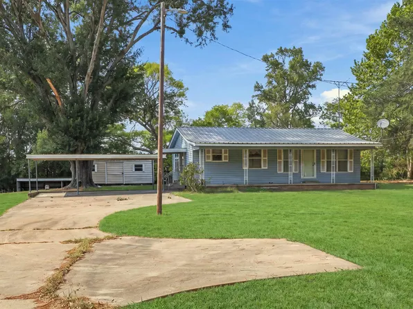 613 County Road 317, De Berry, TX 75639