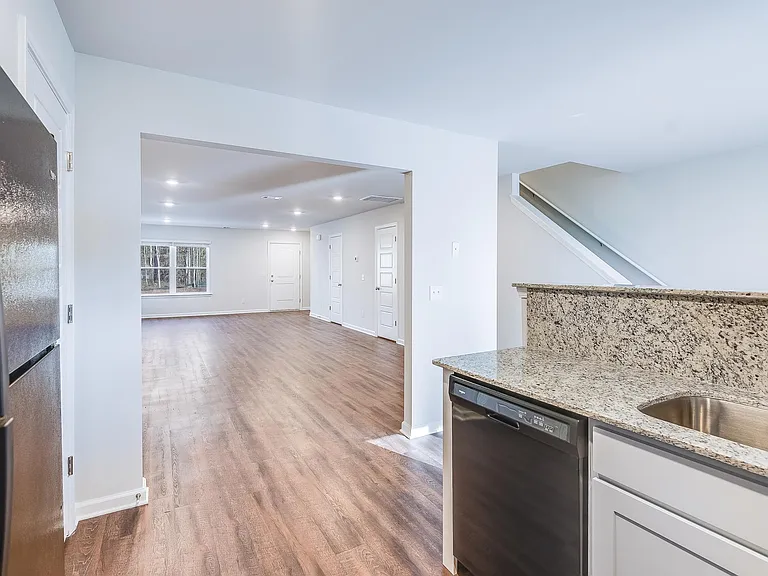 107 Blandford Villas Dr — Photo 5