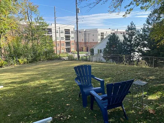 4605 Wakeley St — Photo 32