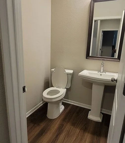 3206 Trinity Dr — Photo 26