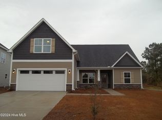 110 Paver Ln, Hampstead, NC 28443