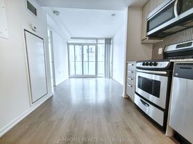 36 Lisgar St