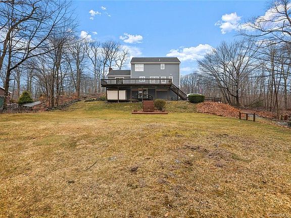 5th image of 22 Cortland Pl