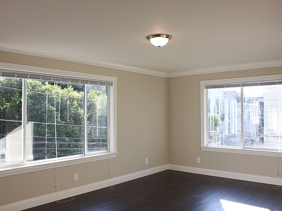 4th image of 3571 16th St