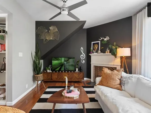 611 E 45th St APT 25, Austin, TX 78751