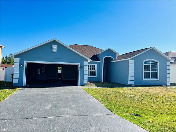 2nd image of 212R Anson Dr