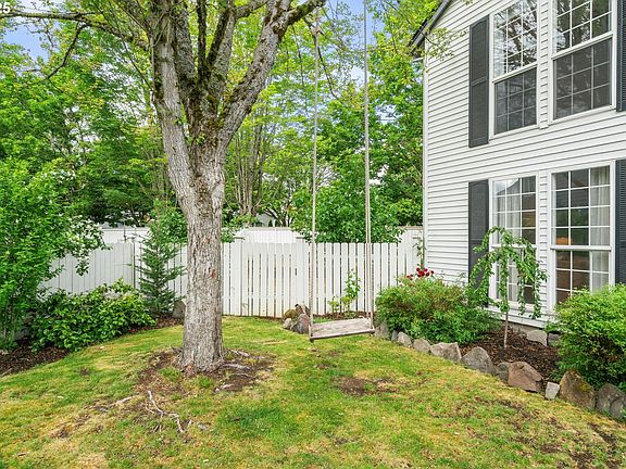 4th image of 2901 SE 173rd Ct