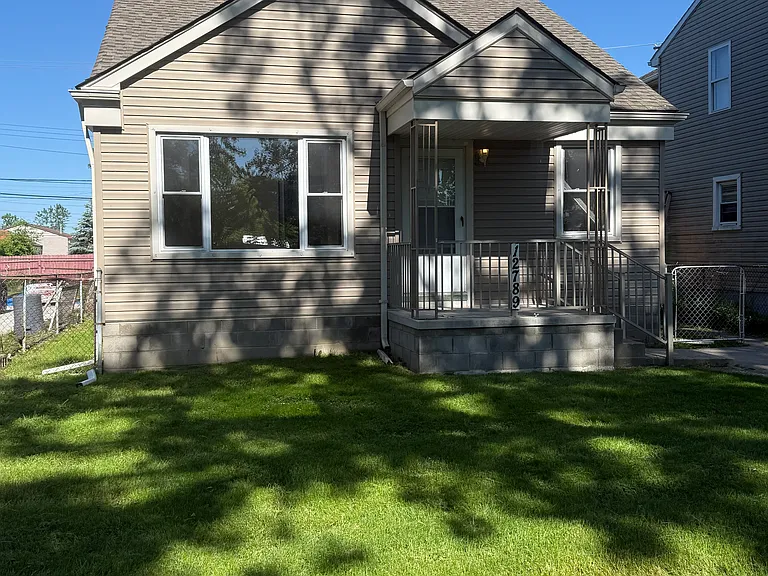 12789 Ziegler St — Photo 1