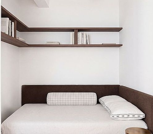 2nd image of 333 W 56th St APT 6J