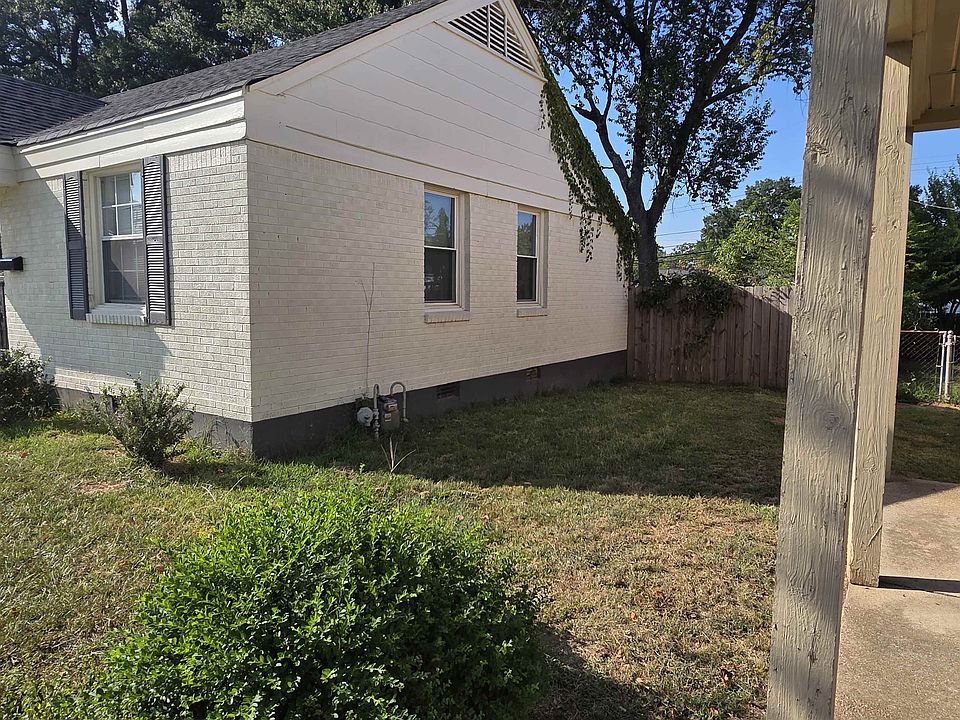 2nd image of 3278 Hendricks Ave