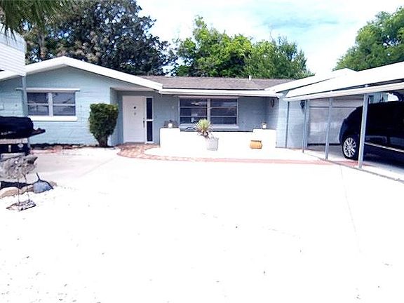 2nd image of 10901 Oldham Rd